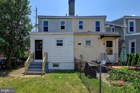 Duplex in Trenton NJ 932 Adeline STREET 16.jpg