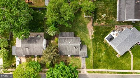 Single Family Residence in Newark DE 4 Merion ROAD 14.jpg