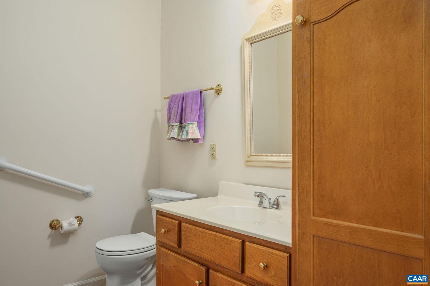 Photo 11 of 25 of 1330 Mosby Rch house