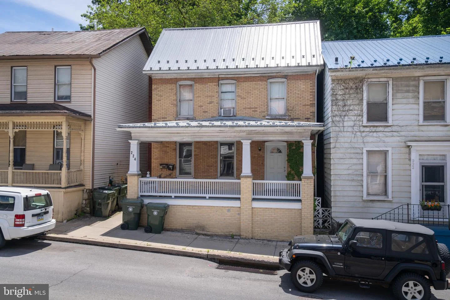 224 E Bishop Street