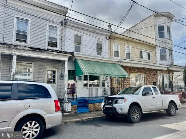208 W Spruce Street