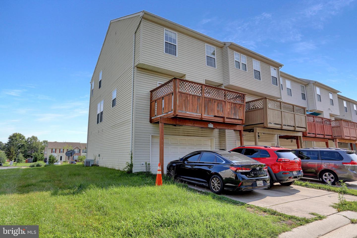 Photo 6 of 36 of 5015 Leasdale Rd townhome