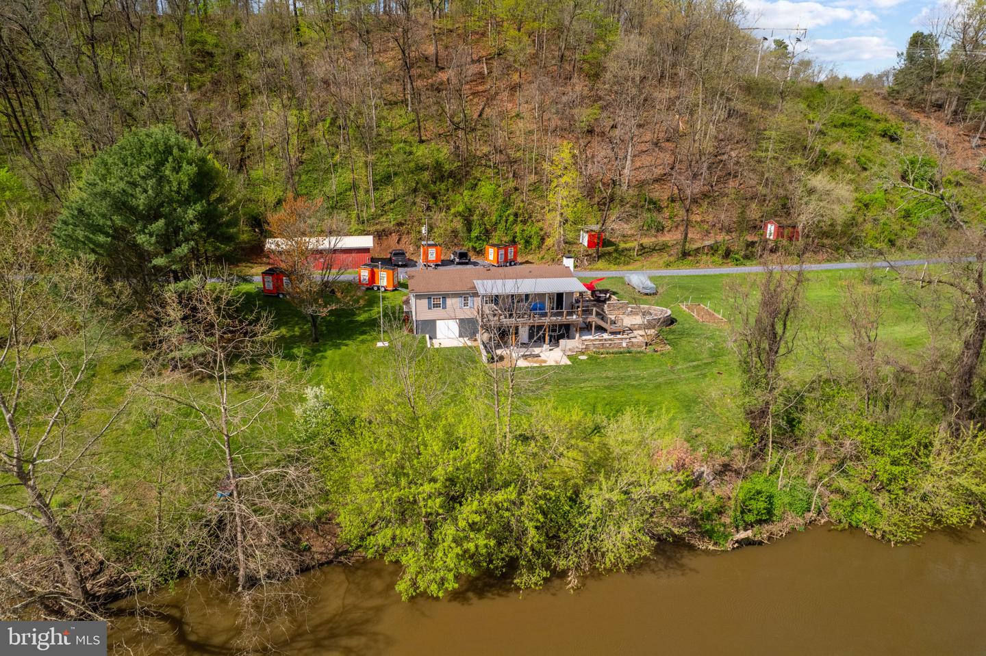 Photo 58 of 69 of 250 Rivermont Acres Rd house