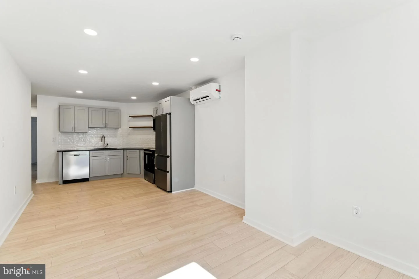 1948 S 23rd Street