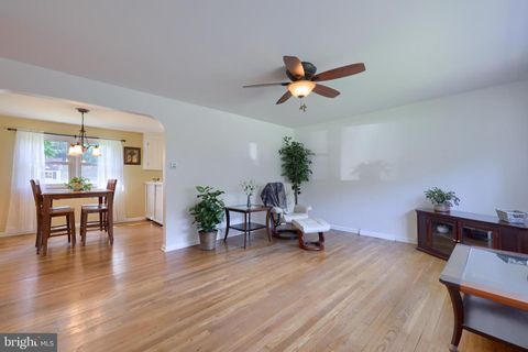 Single Family Residence in Lancaster PA 1384 Villa ROAD 19.jpg