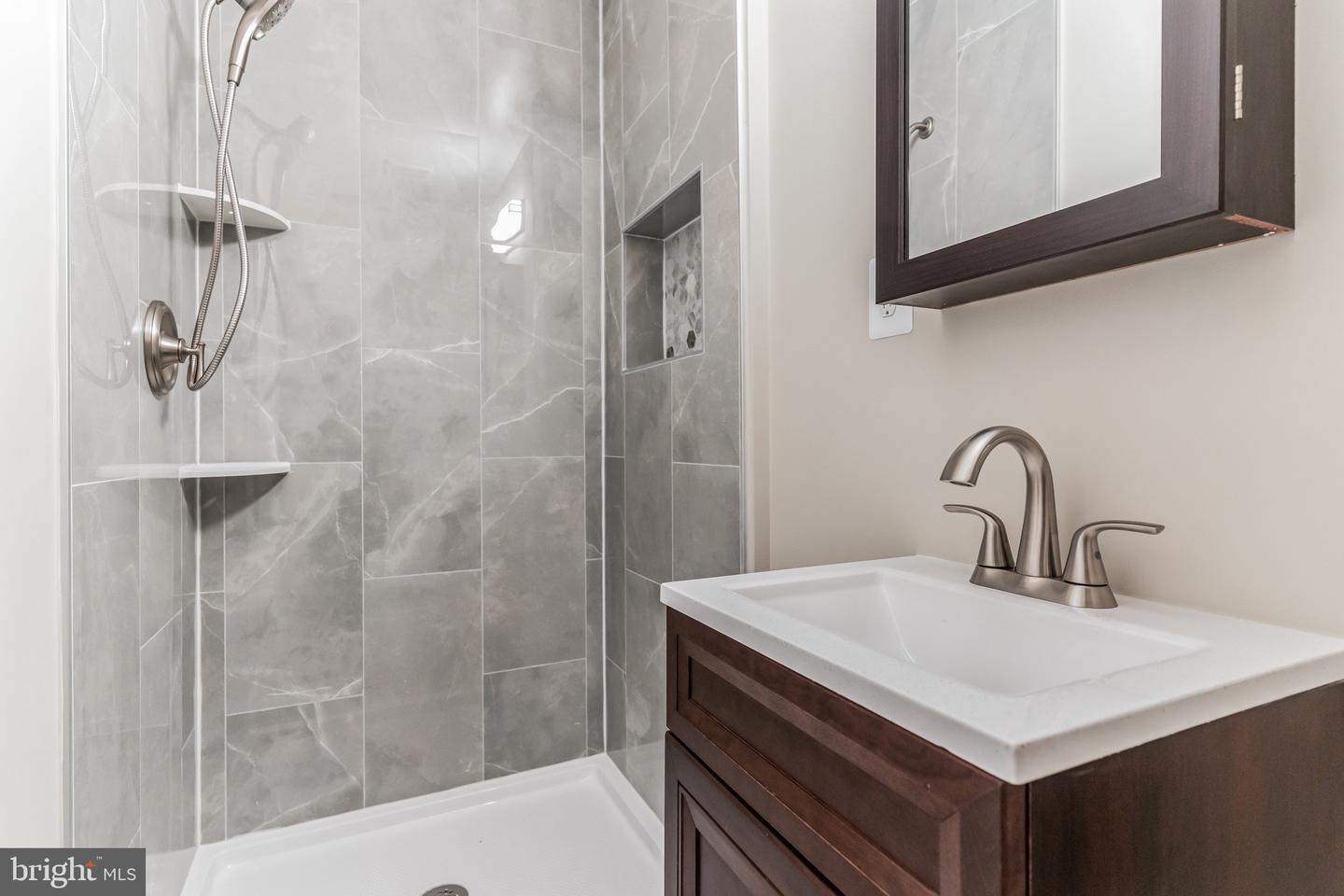 Photo 15 of 26 of 5521 4th St NW townhome