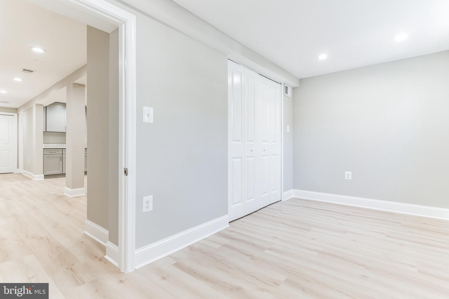 Photo 19 of 26 of 5521 4th St NW townhome