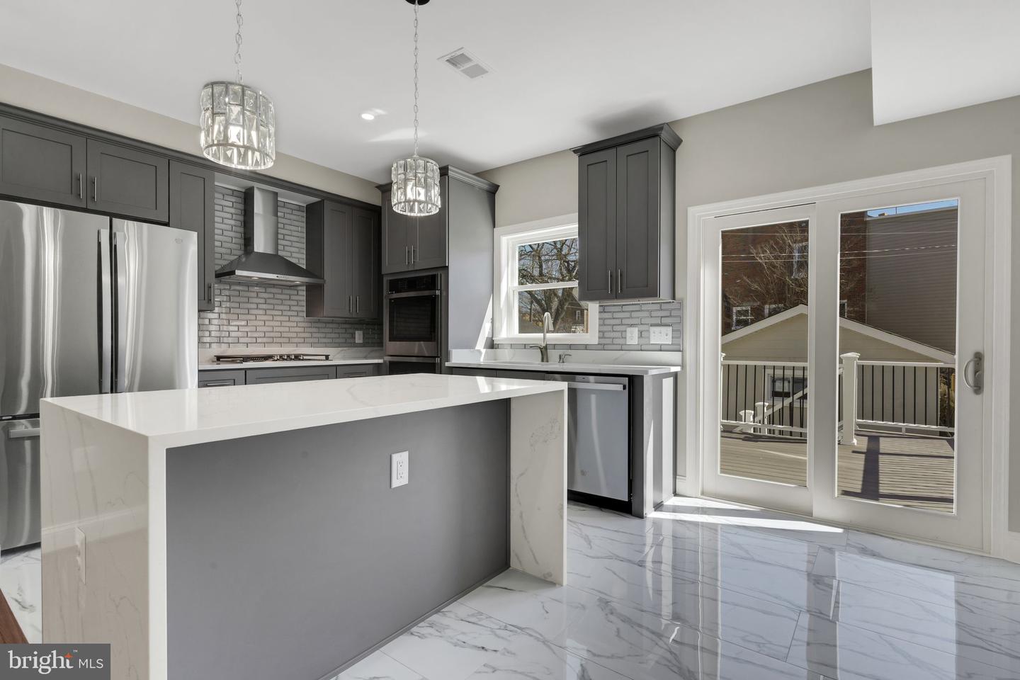 Photo 5 of 26 of 5521 4th St NW townhome