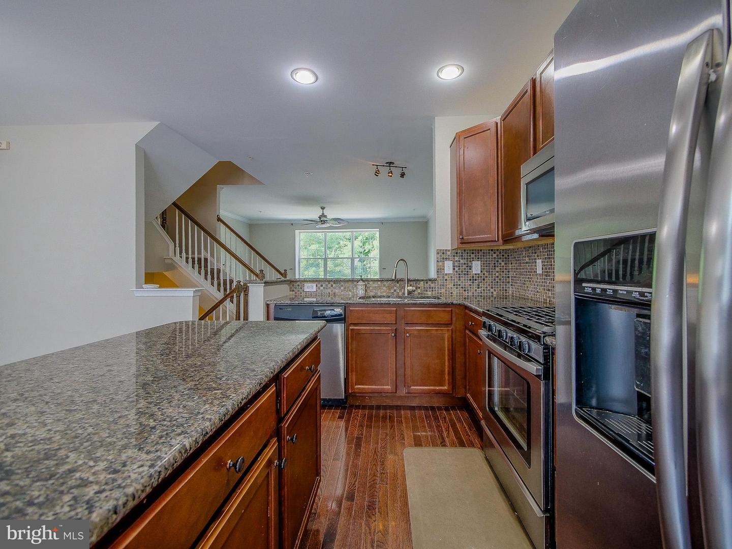 Photo 8 of 38 of 4126 Sophia Ln townhome