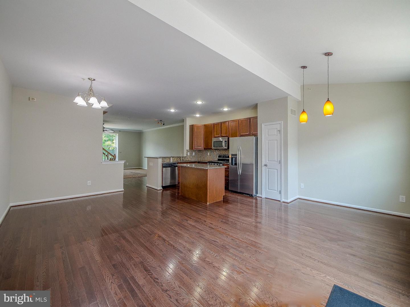 Photo 9 of 38 of 4126 Sophia Ln townhome