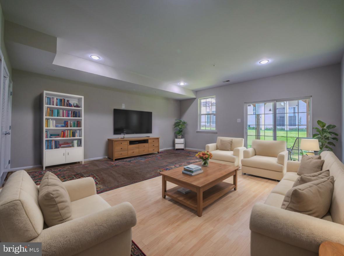 Photo 5 of 38 of 4126 Sophia Ln townhome