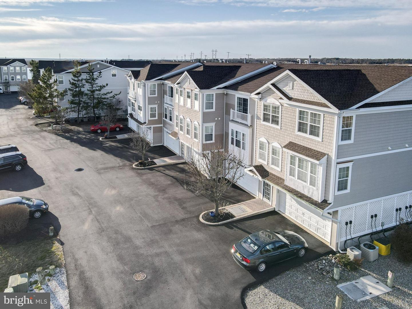Photo 7 of 46 of 4 Bayside Dr #4 townhome