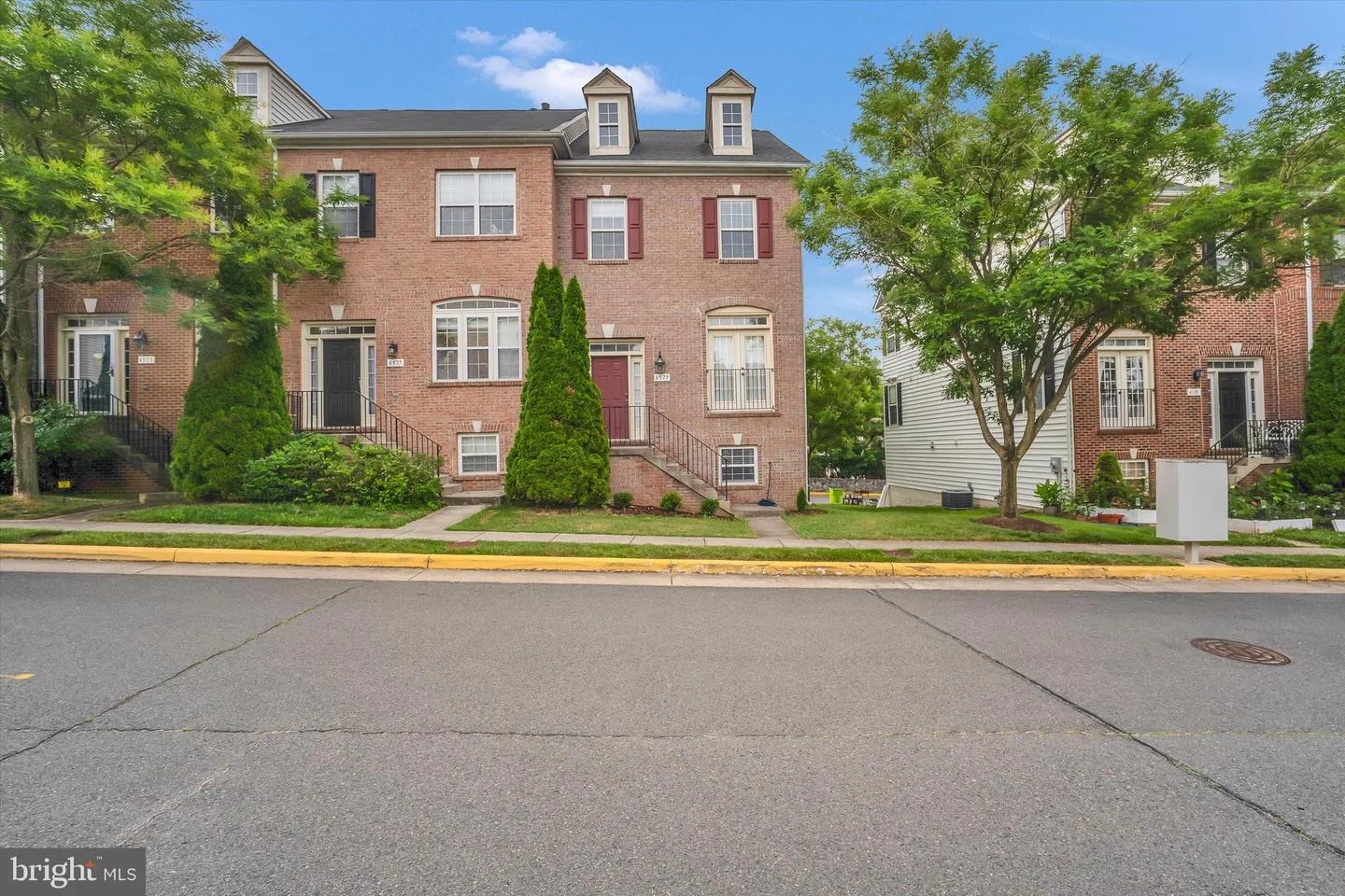 4579 Derring Lane