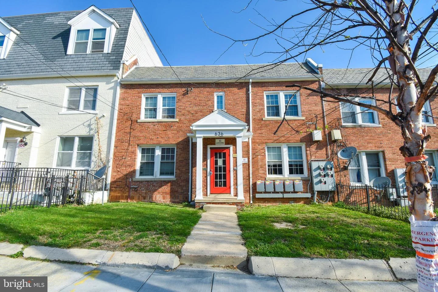 636 Girard Street NE