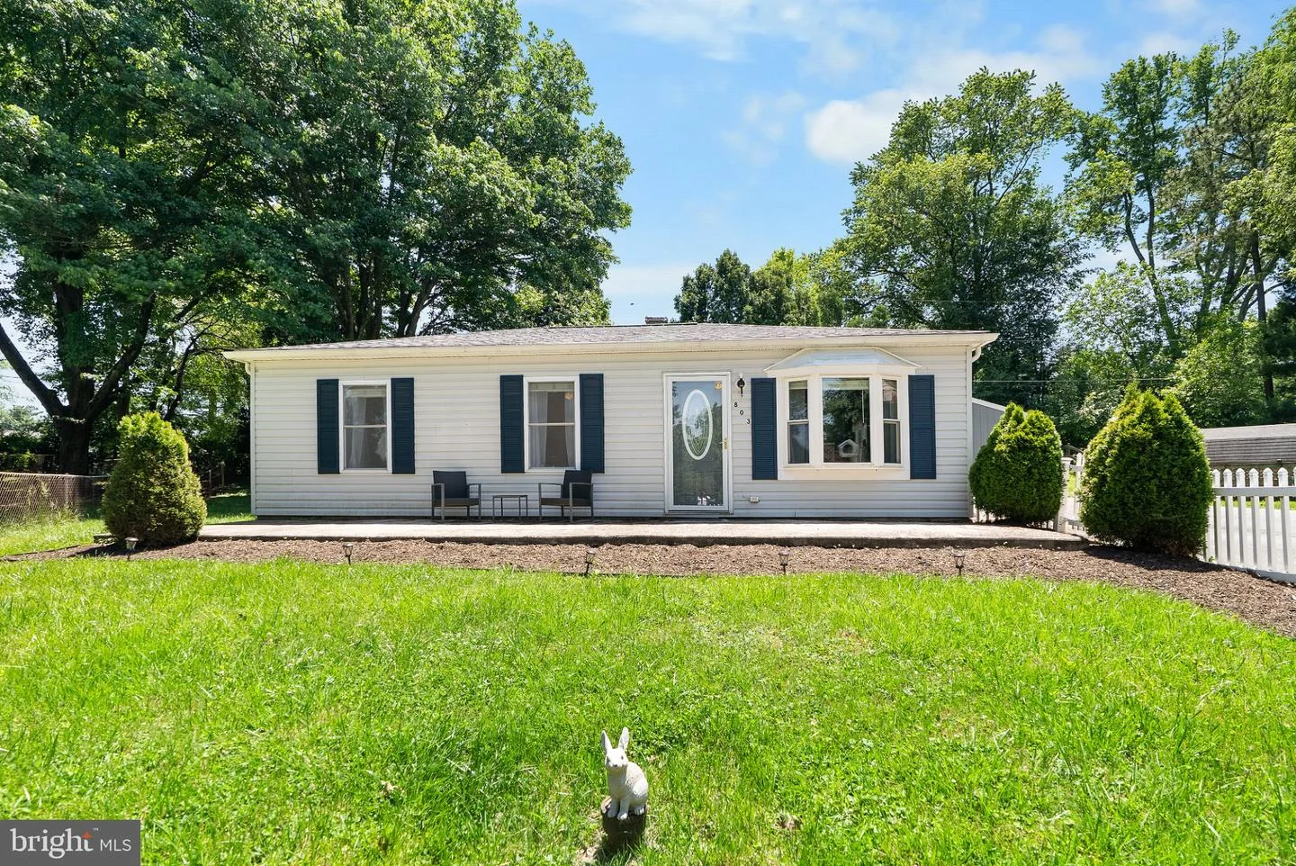803 Greenview Court