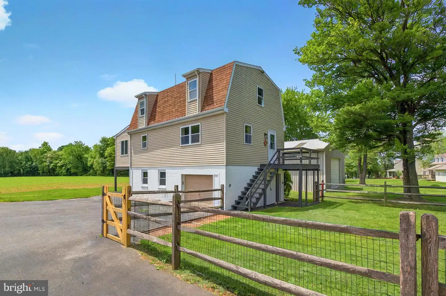 222 Old Racetrack Road