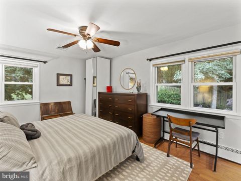 Duplex in Arlington VA 5042 Chesterfield ROAD 17.jpg