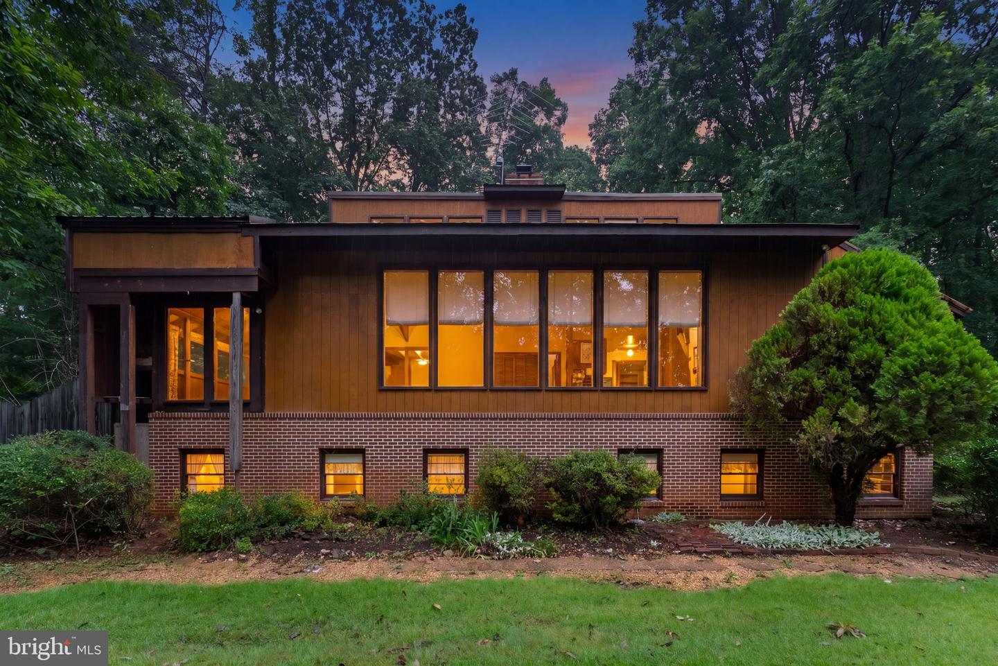 554 Arrington Mountain Road, Haywood, VA, 22722
