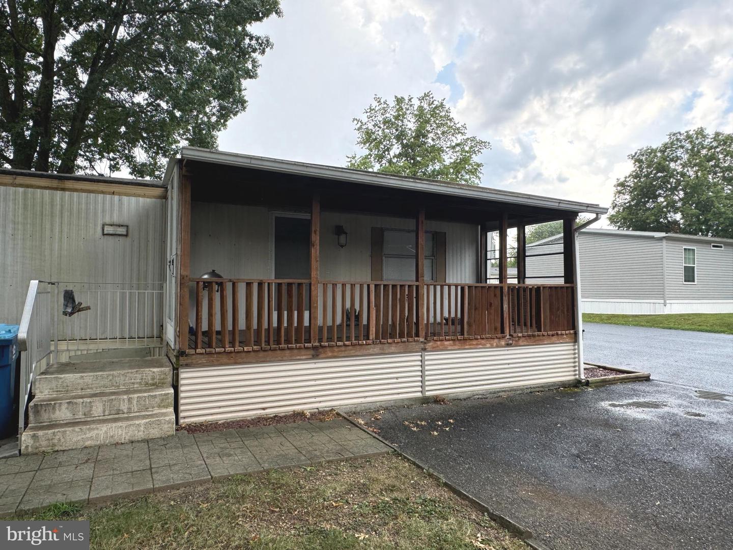 Photo 11 of 25 of 142 David Dr mobile home