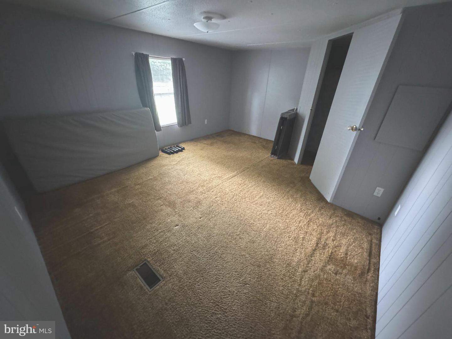 Photo 16 of 25 of 142 David Dr mobile home