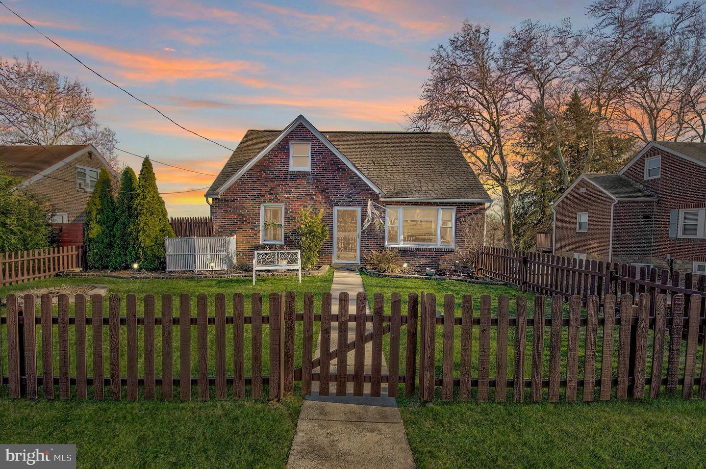 Photo 1 of 34 of 369 E Valley Forge Rd house