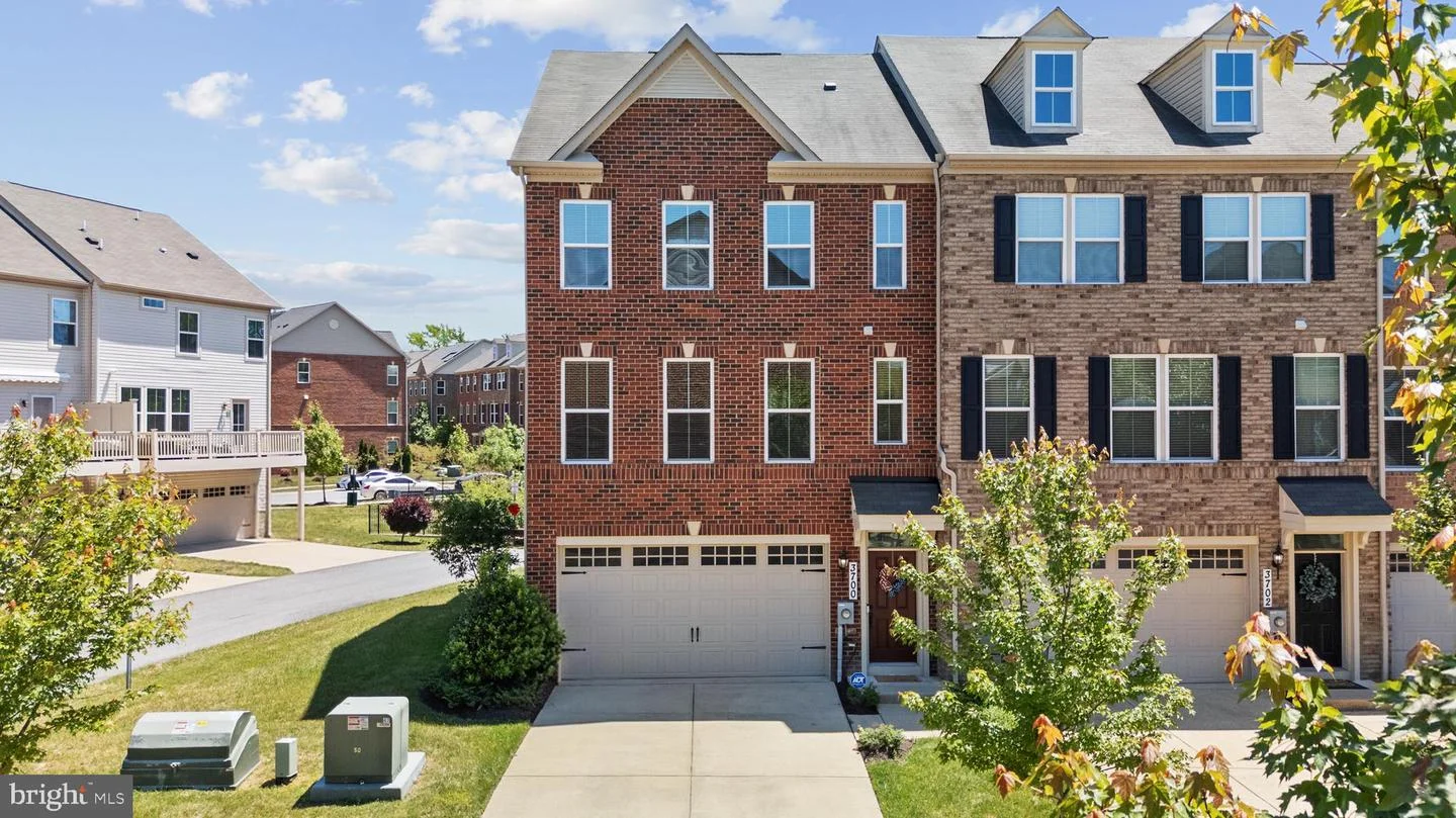 3700 Marlborough Place