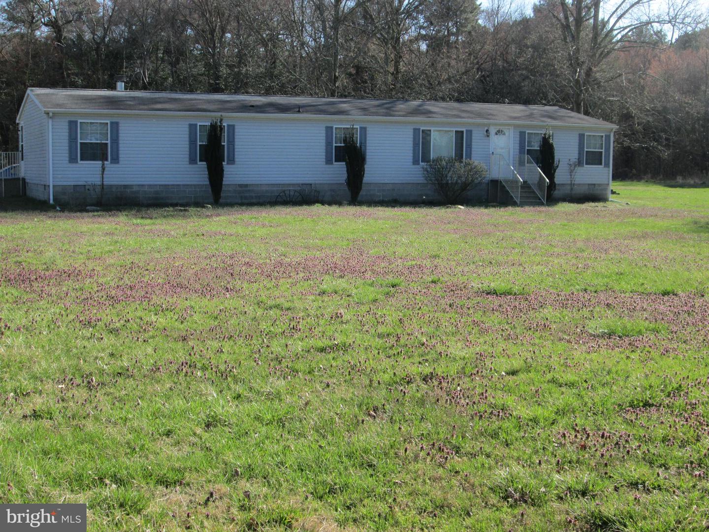 Photo 2 of 55 of 28149 Hickory Hill Rd mobile home