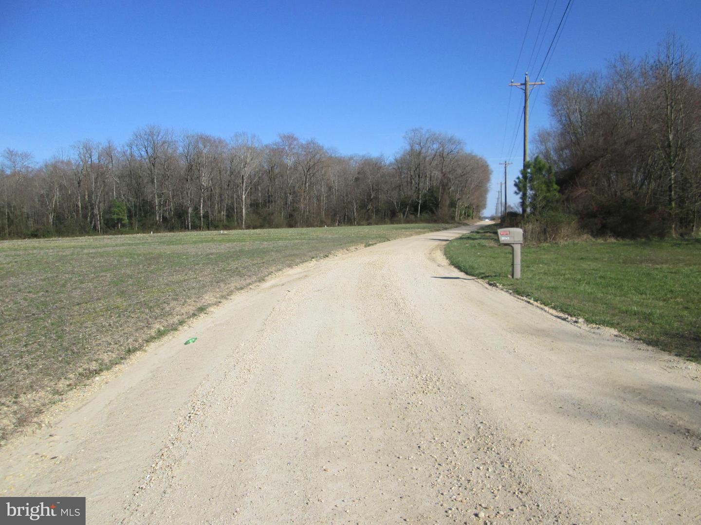 Photo 16 of 55 of 28149 Hickory Hill Rd mobile home