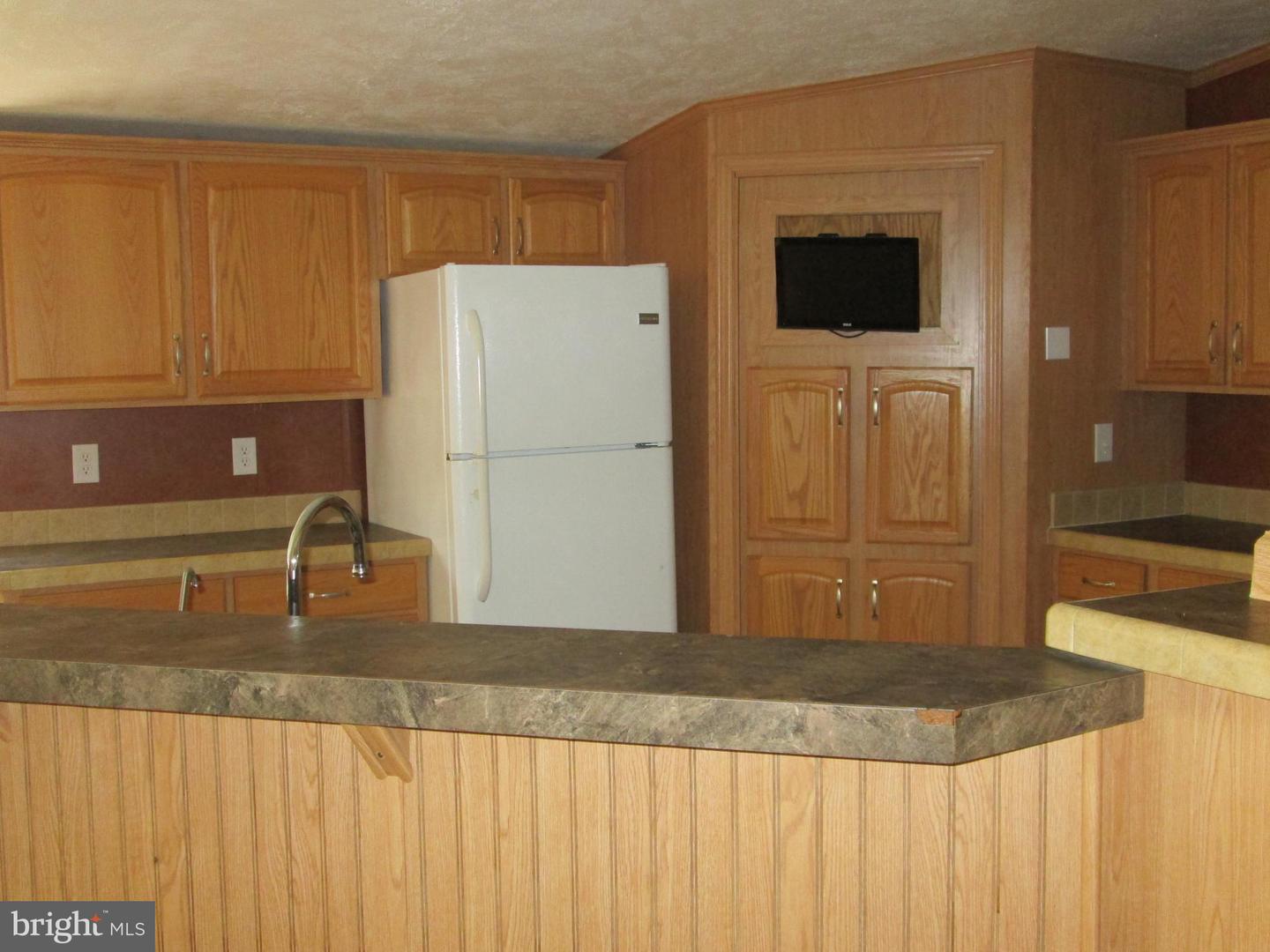 Photo 43 of 55 of 28149 Hickory Hill Rd mobile home