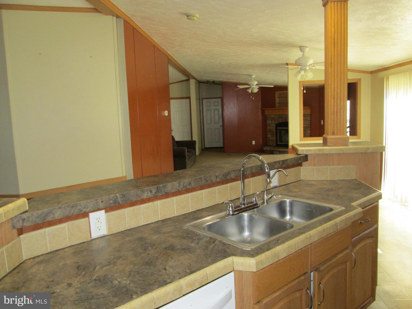 Photo 36 of 55 of 28149 Hickory Hill Rd mobile home