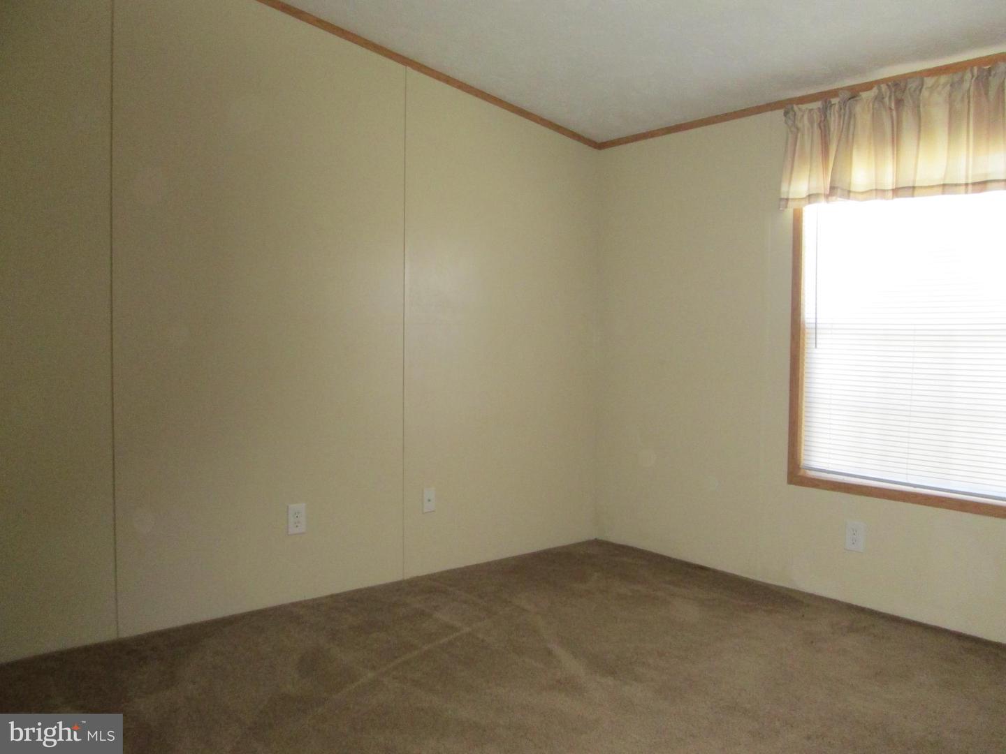 Photo 37 of 55 of 28149 Hickory Hill Rd mobile home