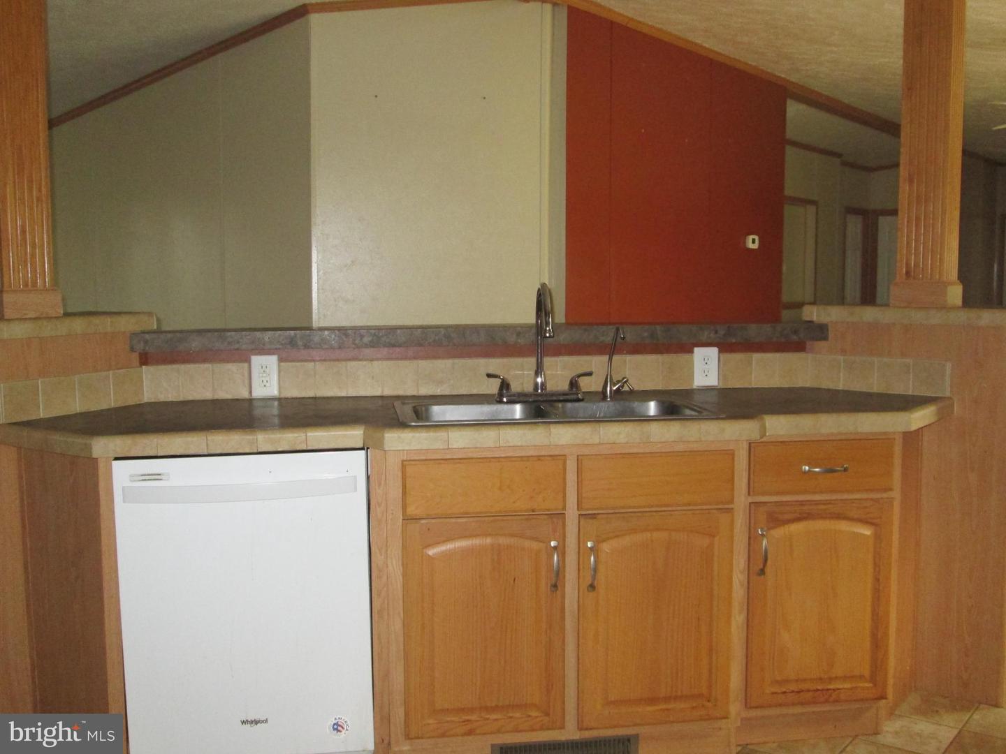 Photo 55 of 55 of 28149 Hickory Hill Rd mobile home