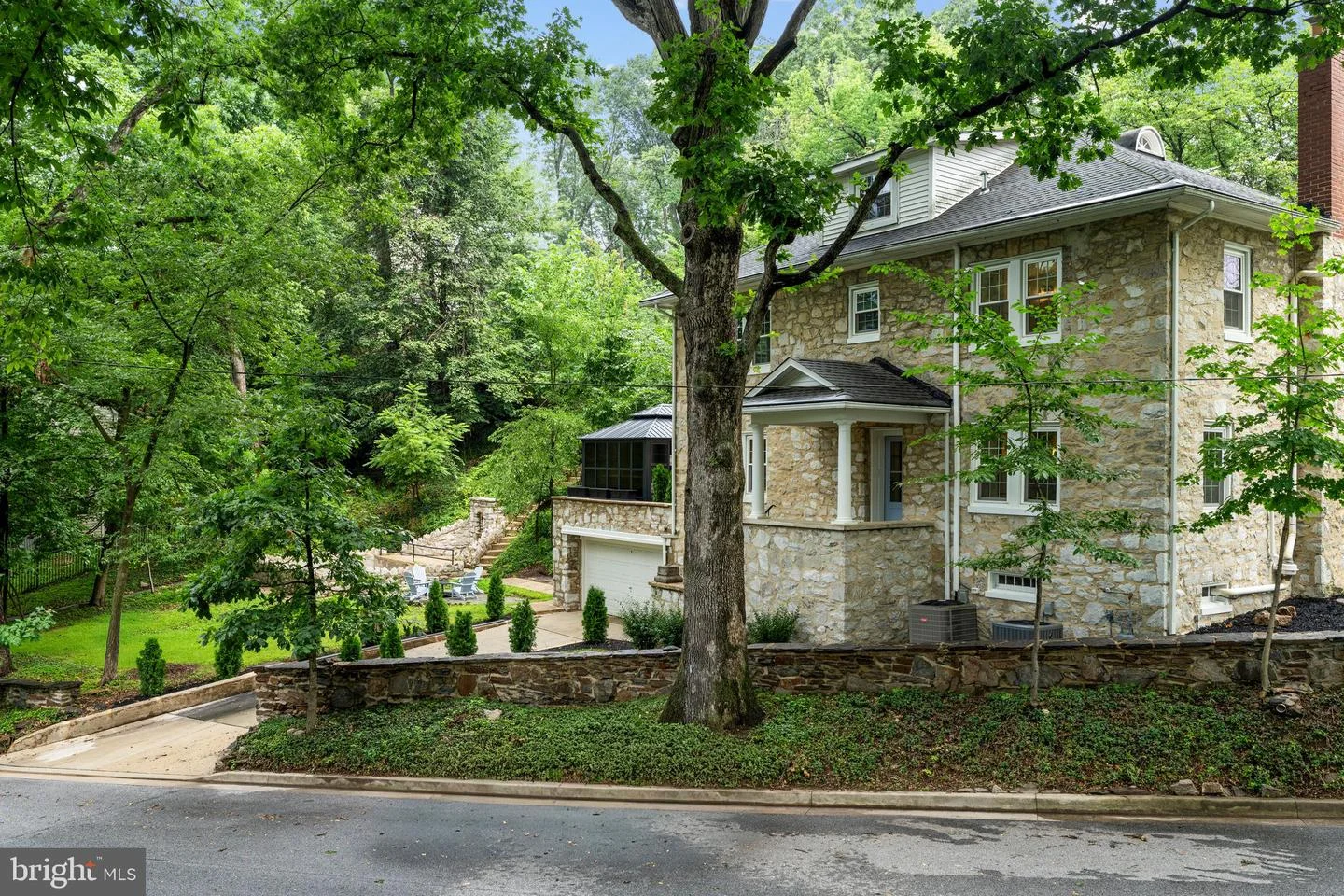 814 Edgewood Rd