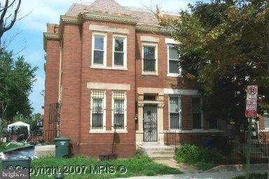 55 Q Street NW
