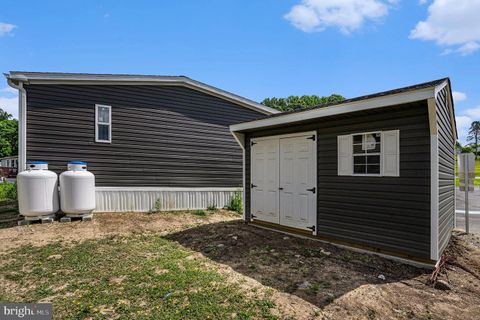 Manufactured Home in Media PA 5 Travelo LANE 23.jpg