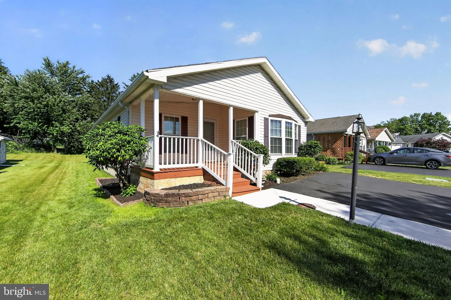 118 Dyer Court