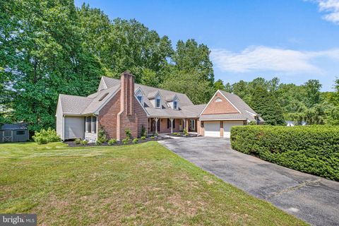 Single Family Residence in Hockessin DE 36 Bernard BOULEVARD 50.jpg