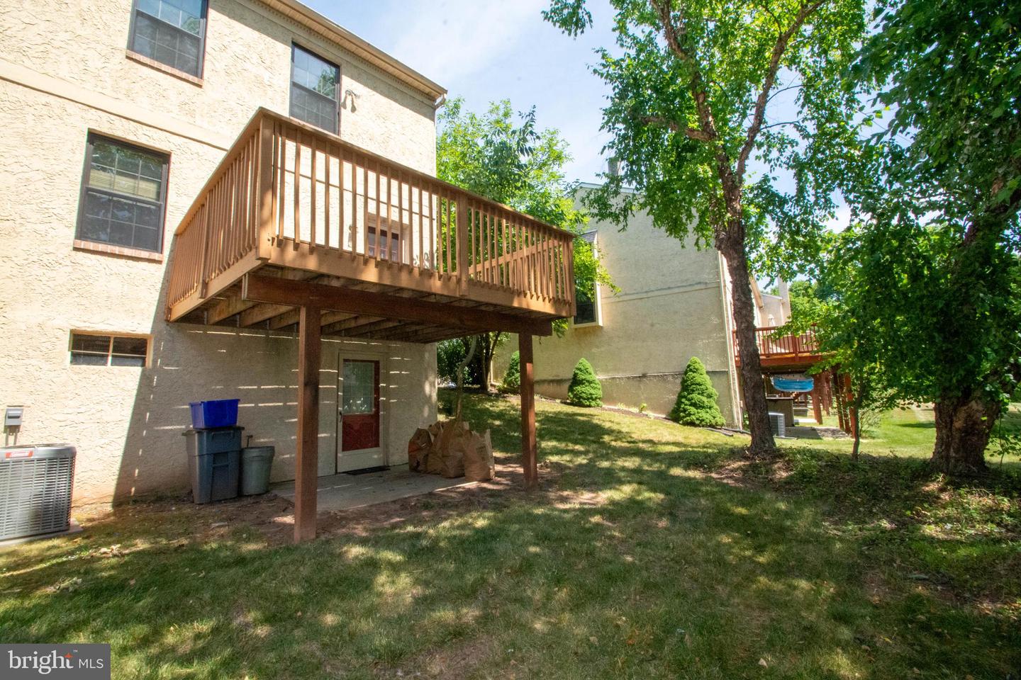 Photo 17 of 18 of 518 Canterbury townhome