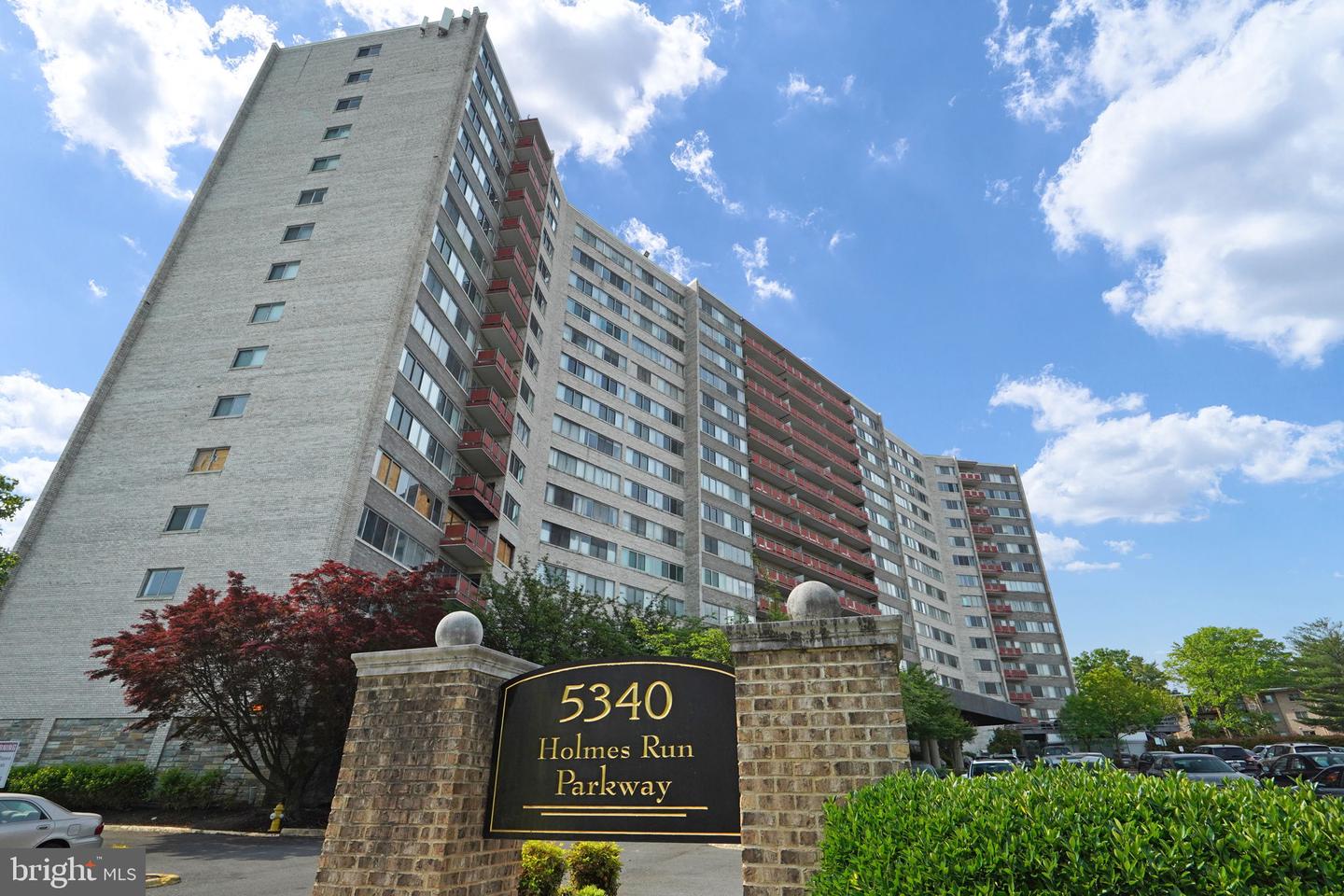 5340 Holmes Run Pkwy #1503