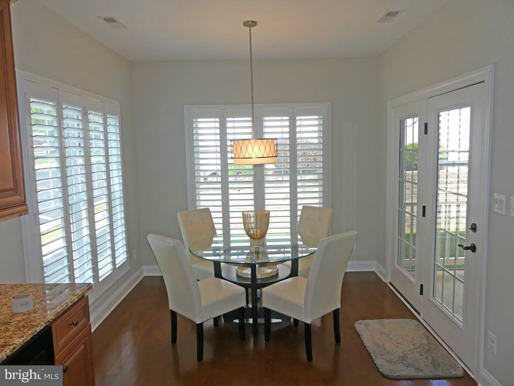 Photo 7 of 35 of 2523 Kenna Ct townhome
