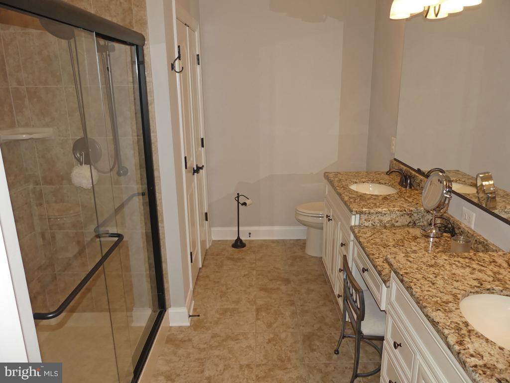 Photo 15 of 35 of 2523 Kenna Ct townhome
