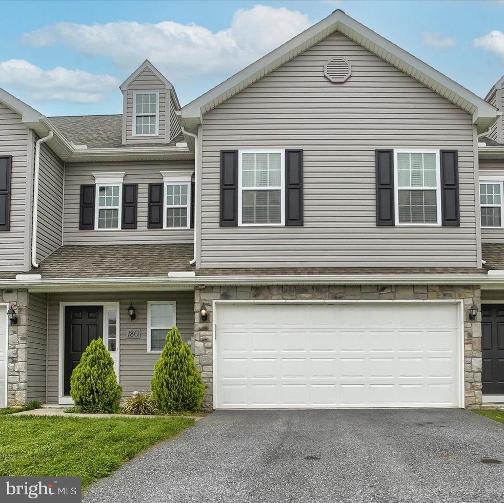 View Palmyra, PA 17078 townhome