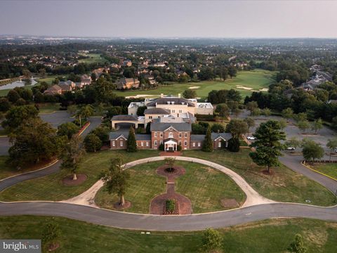 Single Family Residence in Ashburn VA 20340 Medalist DRIVE 57.jpg