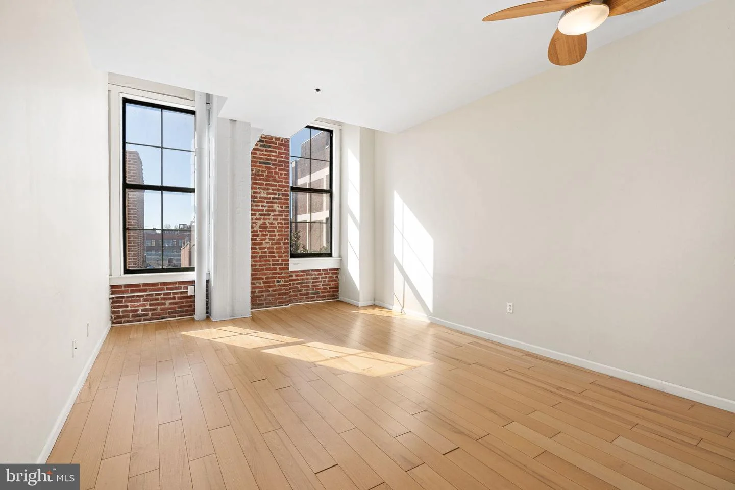 315 New Street Unit 503