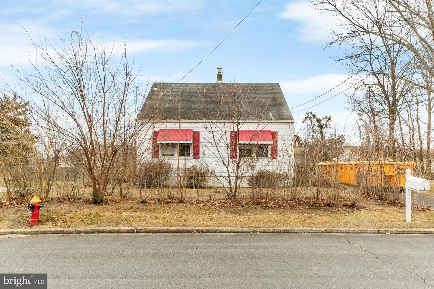 Listing image 1