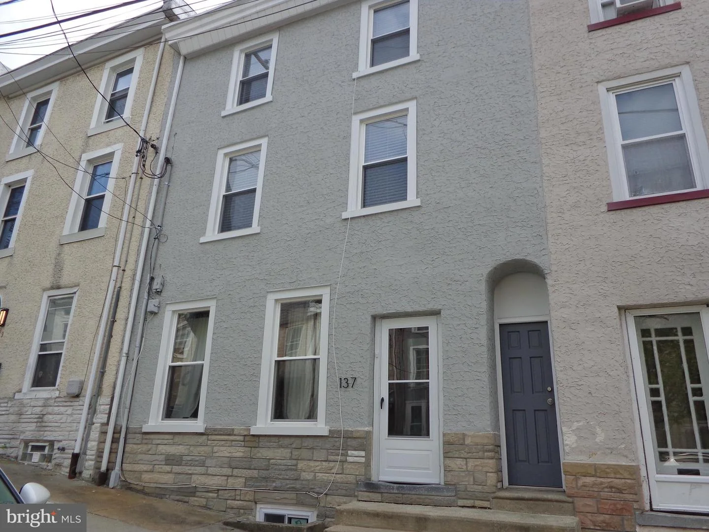 137 Jamestown Avenue