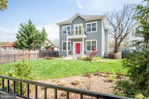 Single Family Residence in Mount Rainier MD 3425 Eastern AVENUE.jpg