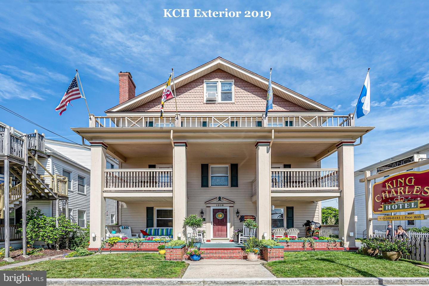 1207 & 1209 N Baltimore Ave
