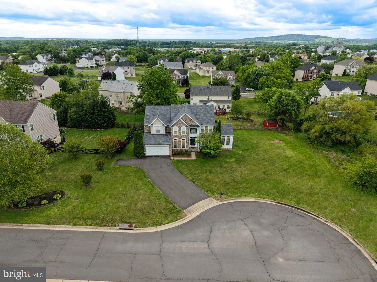 15411 Old House Court