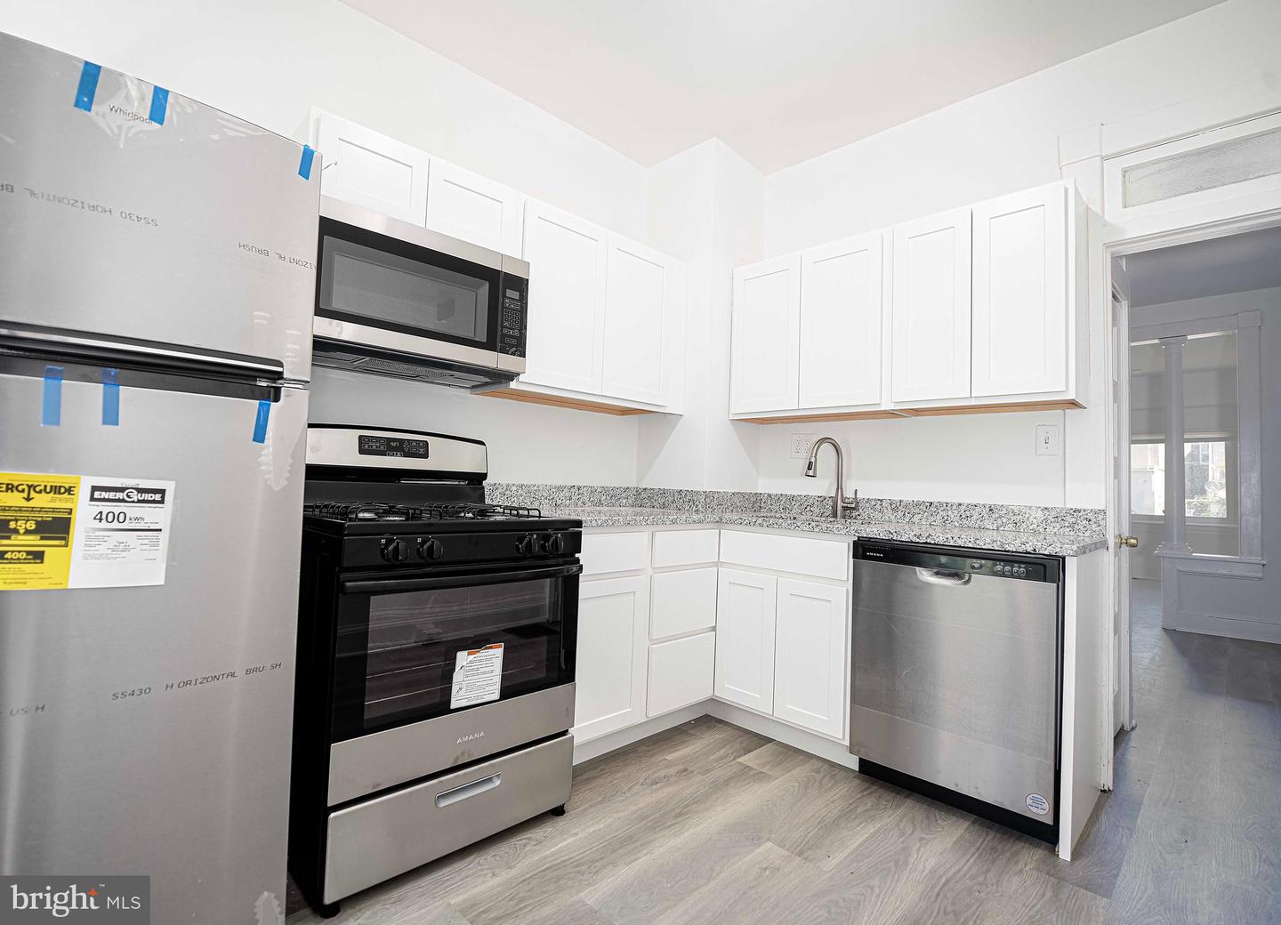 Photo 2 of 19 of 411 Cambria townhome